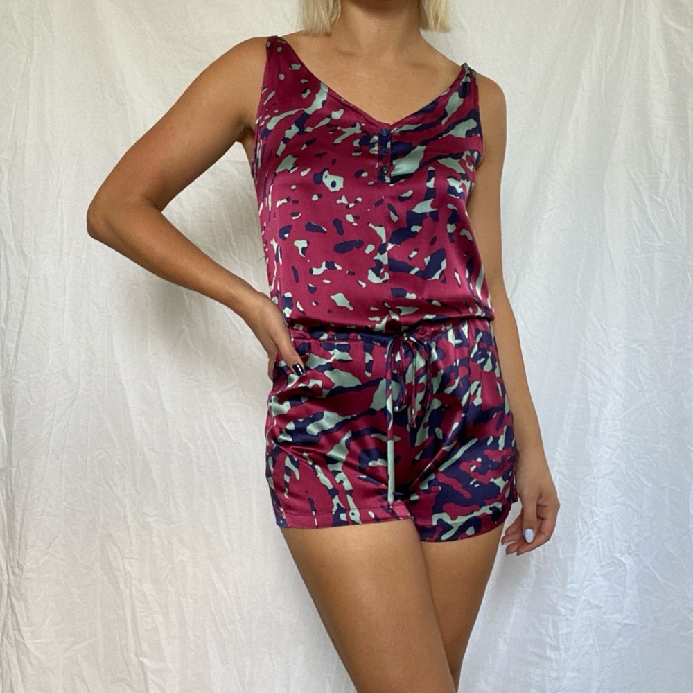 LEOPARD PRINT ROMPER - Picture 2 of 5